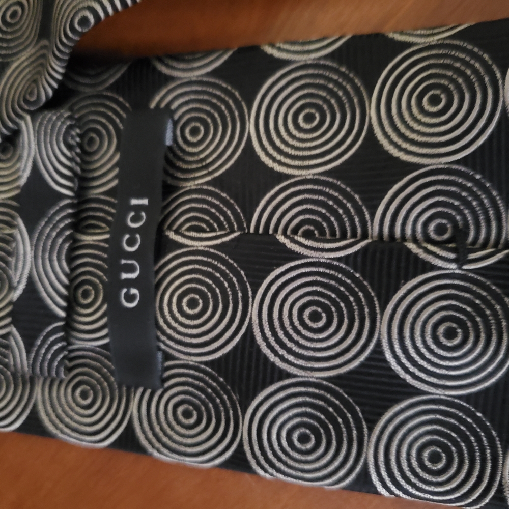 Gucci Black And White Patterned Tie - image 2